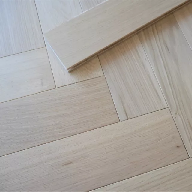 Parquet Herringbone Invisible Brushed Oak Wood Floor 14 x 90 x 450 (mm) SAMPLE
