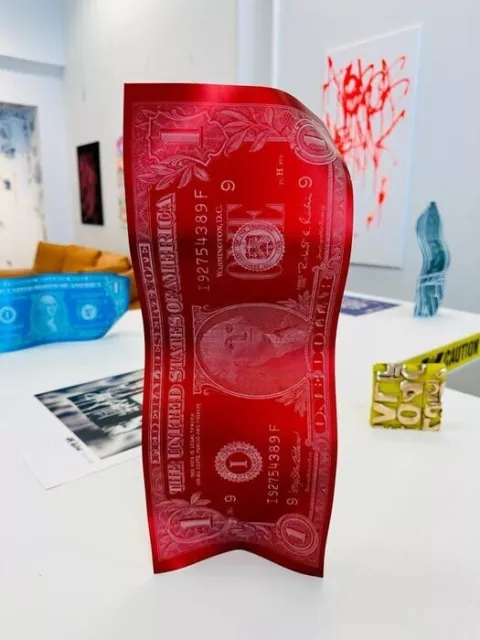 Karl Lagasse (1981) - New sculpture ONE DOLLAR RED MAT