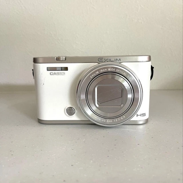 CASIO EXILIM EX-ZR4000 4.6-20.3mm With Charger Compact Digital