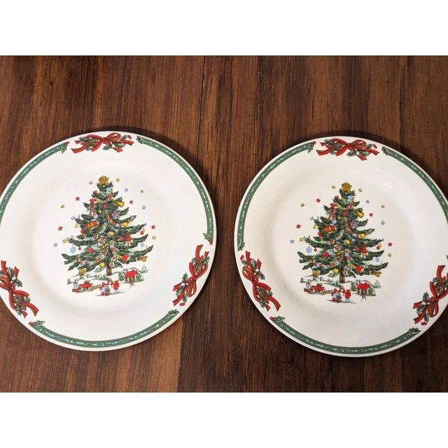 SET OF 2 Christmas in the Park Porcelain Ware 10.5" dinner plates
