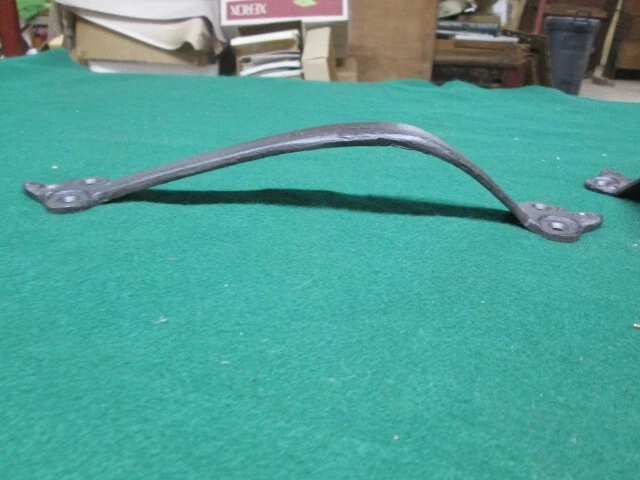 2 Large Cast Iron Antique Style RUSTIC Barn Handle Gate Pull Shed Door Handles 4