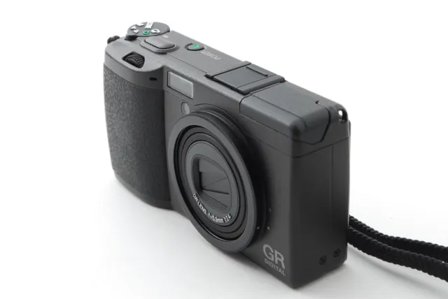 Rare [Top Mint In Box] Ricoh GR Digital 8.1MP Black Compact Digital Camera JAPAN 3