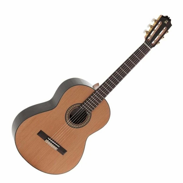 Admira A4 Handcrafted in Spain Full Size (4/4) Classical Guitar, Natural