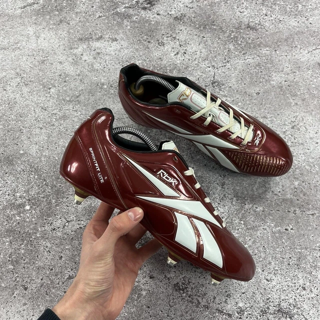 Reebok football trainers top