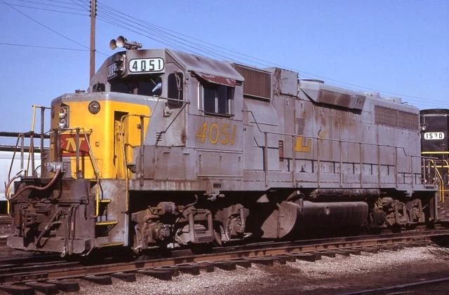Original Slide: L&N Louisville & Nashville GP38-2 4051