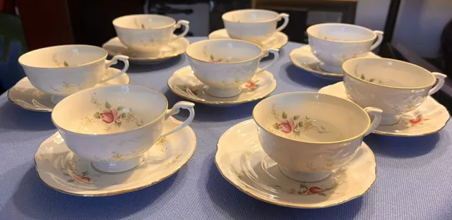 Classic Wawel Gold Rimmed Floral Rose Made in Poland Set Of 16 Tea Cups-saucers