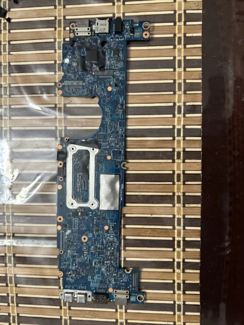 Dell Latitude 7390 2 IN 1 Core i7 Motherboard with 16gb Embedded Memory “READ”