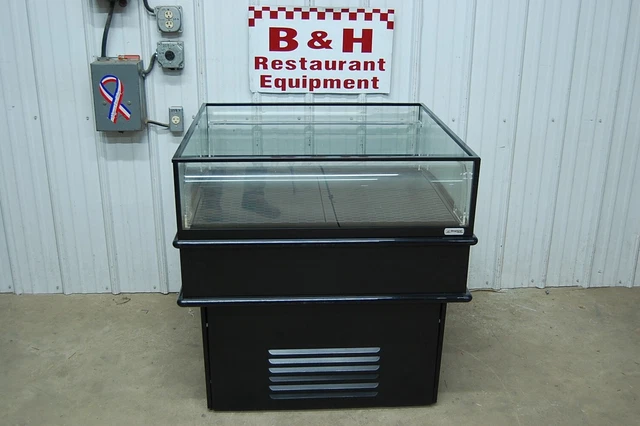 Structural Concepts MI33R Open Air Island Deli Display Case Refrigerator 38"x 3'