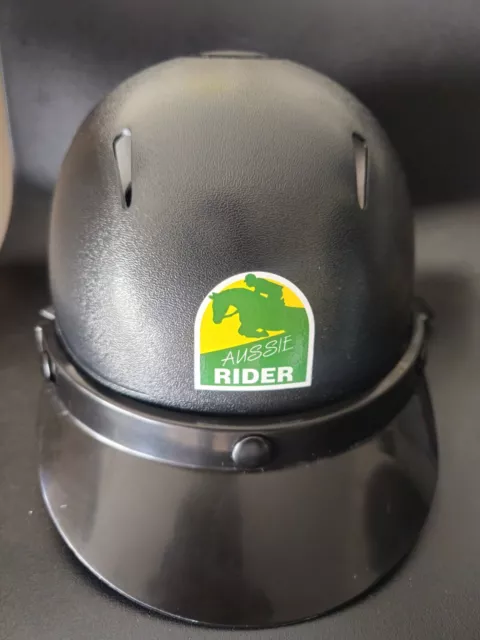 Aussie Rider Horse Riding Safety Helmet Black In Like New Sz M 53-56 Cms M-EQ5