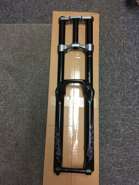 Rockshox boxxer shop rc debonair