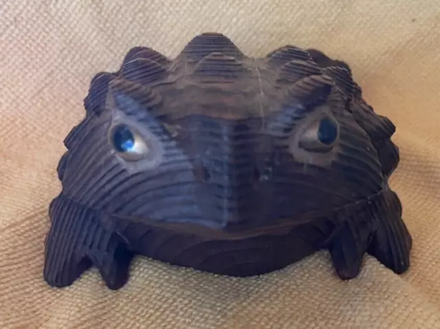 Vintage Japanese Hand Carved Cryptomeria Frog Toad