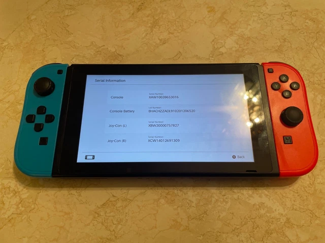 NINTENDO SWITCH CONSOLE Unpatched Used Low Serial Number V1
