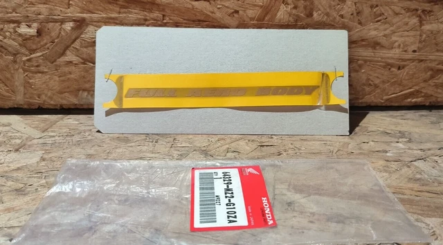 Sticker HONDA CBR1000F  - 64329-MZ2-G10ZA