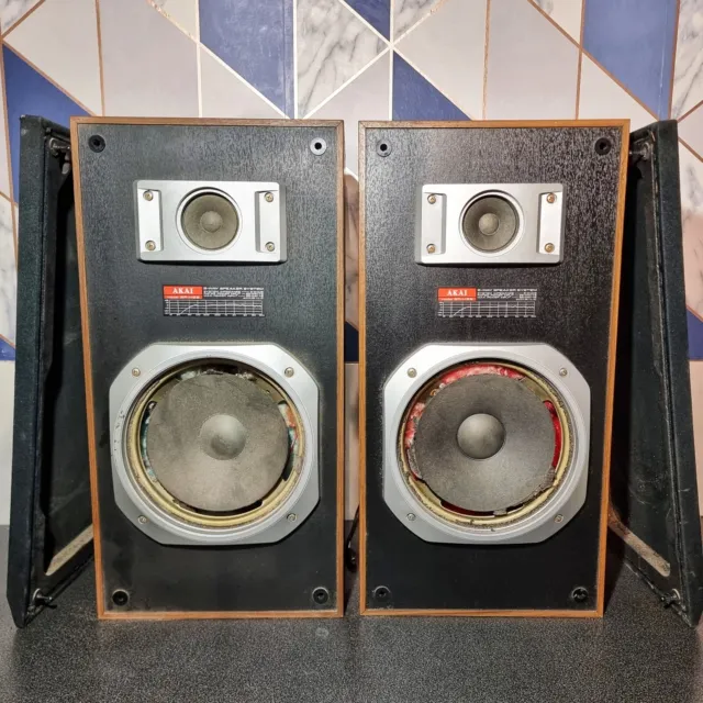 Akai Speakers Vintage SR-H33 2 Way Speaker System 35w Rare - For Restoration