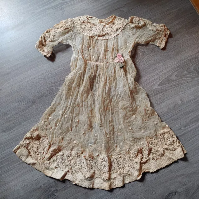 Antikes altes Kinder Kleid Puppenkleid Kinderkleid Tüll Creme Handarbeit selten