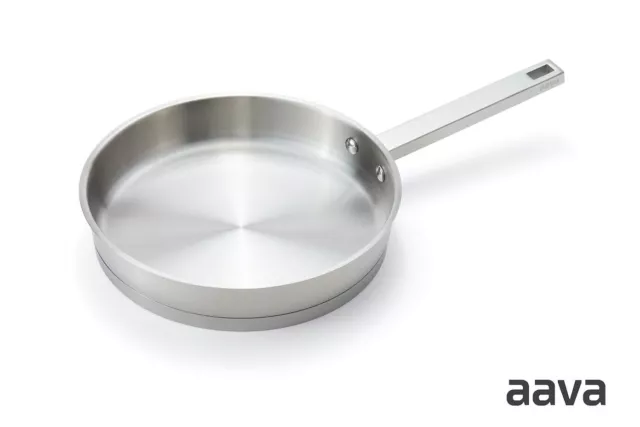 Nueva sartén de acero inoxidable Aava Elements