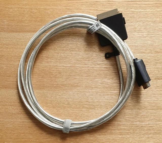 GENUINE SAMSUNG ONE Connect Cable 2.5 Meter BN3902688B 8K 2021 QLED