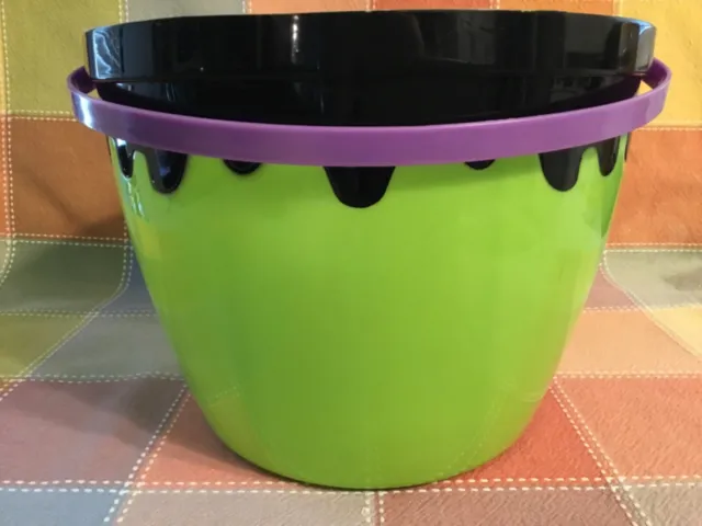 Green Frankenstein Purple Handle Cool Gear 2007 Halloween Candy Bucket 3