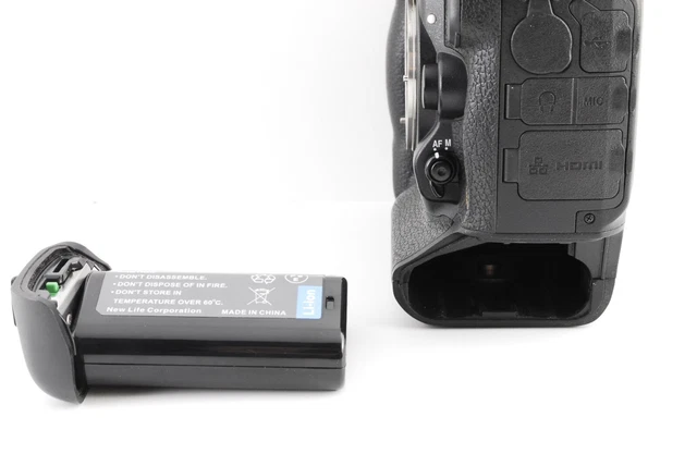 [AS-IS] Nikon D4 16.2MP FX Digital SLR Camera Body Charger Box From Japan 11