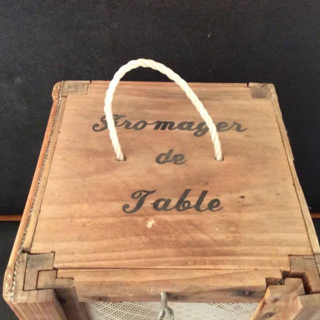 vintage garde manger fromager de table en bois et grillage 3