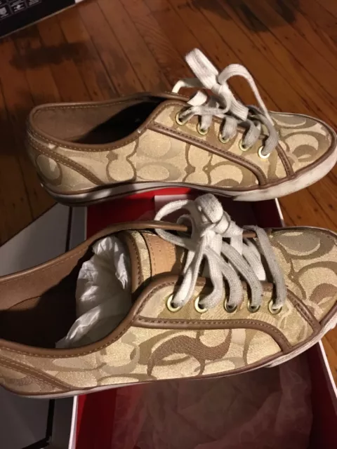 Authentic Coach Dee Optic C Khaki Women's Sneakers Size 7 M with box