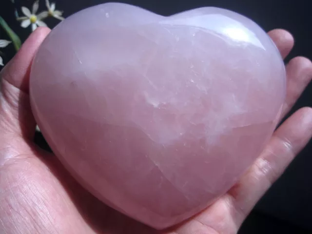 A*645g Natural Rose Pink Quartz Crystal Lovely Heart Carving ART 092304