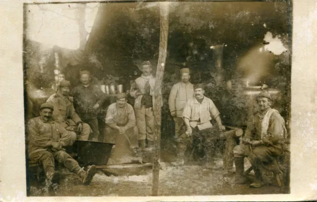1914 La Popote Guerre Soldiers In Shelter Military Photo Card
