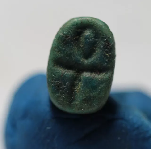 Zurqieh -Ad12894- Ancient Egypt , New Kingdom Faience Scarab. 1400 B.c