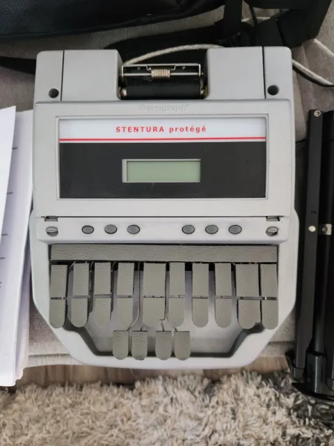 Student Stentura Protege Stenography Machine