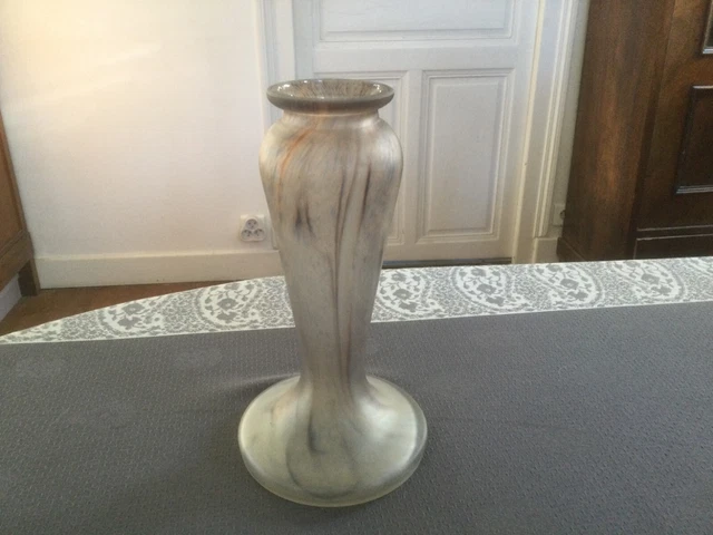 Vase Art déco Verlys - Niki Pholie Vase Art déco Verlys - Niki Pholie