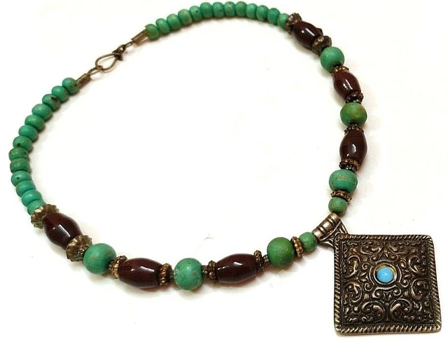 Collana in ottone tibetano tribale Bone Banjara Gypsy Boho Resin Beads...