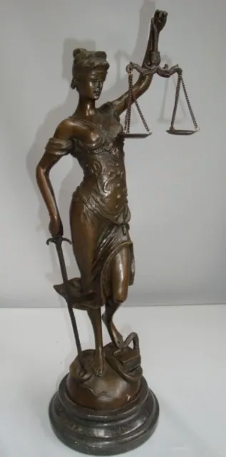Estatua Diosa de la Justicia Art Deco Estilo Art Nouveau Estilo Bronce sólido