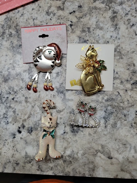 Christmas Cat Brooches Lot of 4