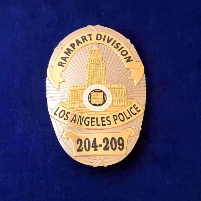 ehemalige  L.A.P.D.  RAMPART DIVISION Polizeimarke der Serie 6 #AUK07