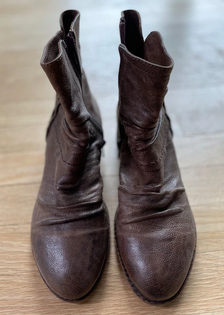 Everybody by BZ Moda Women's Brown Leather Zipper Ankle Boot, Size 37