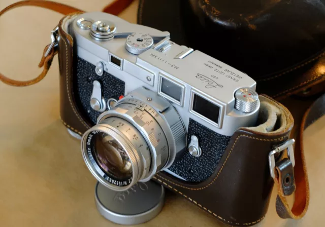 Leica M3 single stroke with Summicron 50mm/f2, Excellent Inside and Out