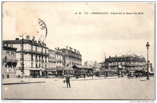 33 BORDEAUX - place de la gare du midi.