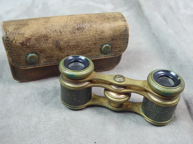 PAIRE DE JUMELLES DE THEATRE ANCIENNES BORDE OPTICIEN PARIS HAUSSMANN N°1