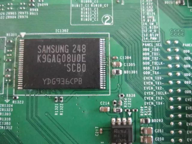 K9Gag08U0E Flash Ic Programmato Samsung Ue40D5500 Ue40D5700 Ue40D5520 Nuovo