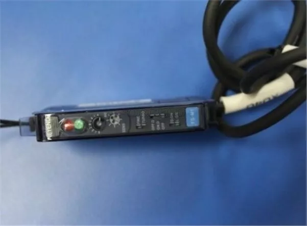 1Pcs Used Keyence FS-M1 Fiber Optic Sensor wl