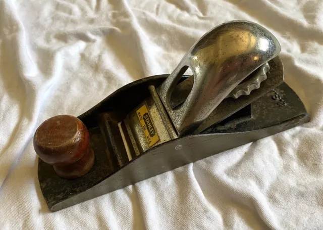 Vintage STANLEY No. 110 Block Plane w/Decal & Sharp Blade (Made in USA) USED