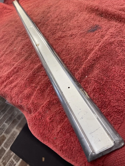 1959 Chevrolet El Camino Drivers door molding