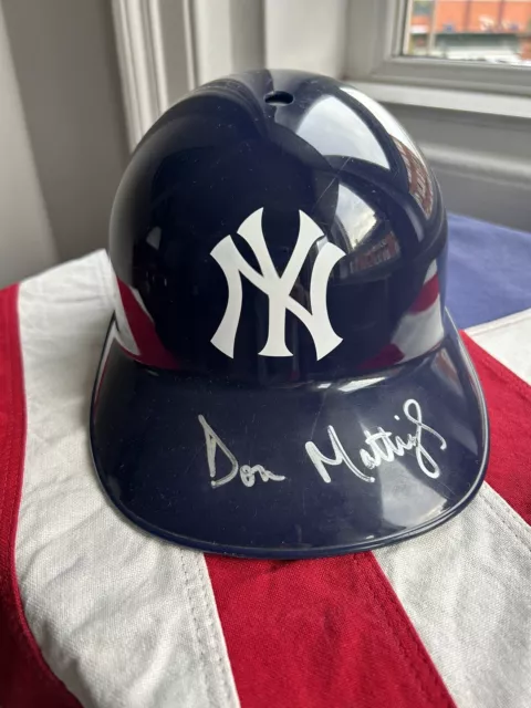 New York Yankees Signed Autographed Don Mattingly Helmet Souvenir
