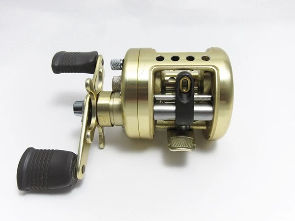 SHIMANO CALCUTTA 50 Xt Right Handle Light Conquest 50Xt
