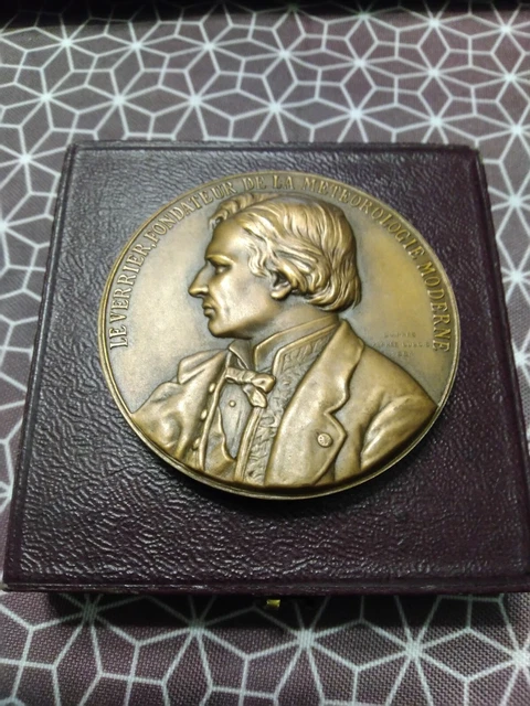 Médaille Française En Bronze – Le Verrier, Fondateur De La Météorologie Moderne