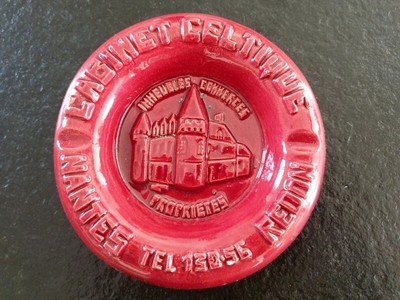 FISCHER Cendrier Publicitaire HOHNER à décor d'un garçon jouant de l'accordéon 