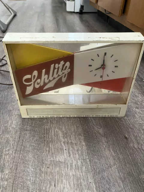 Vintage 1955 Schlitz Beer Bar Light-Up Advertising Clock Sign