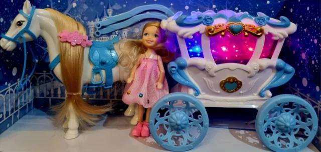 Horse & Carriage Play Set Fairytale Princess Cinderella Style With Accessories 3