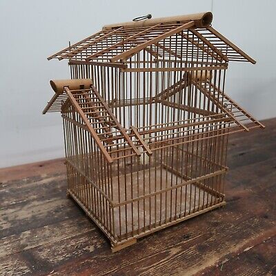 Casa de madera vintage jaula para pájaros de bambú H 16,5"" x L 15"" x W 16"" (1,5 lb)