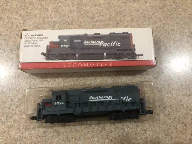 Mini Locomotive Train Southern Pacific Lines Railroad 4.5"  In Box Model #9725
